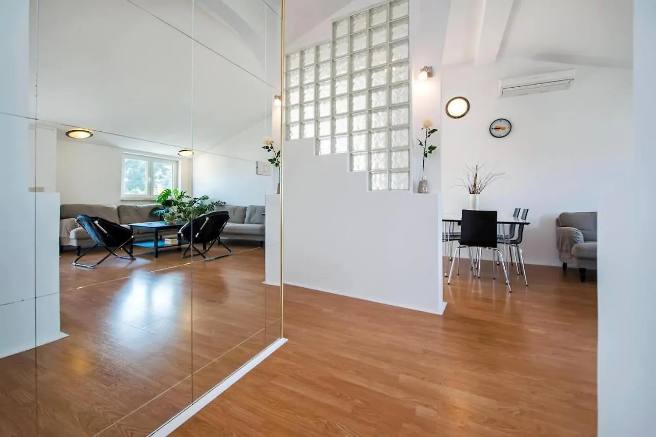 Rovinj View Apartment